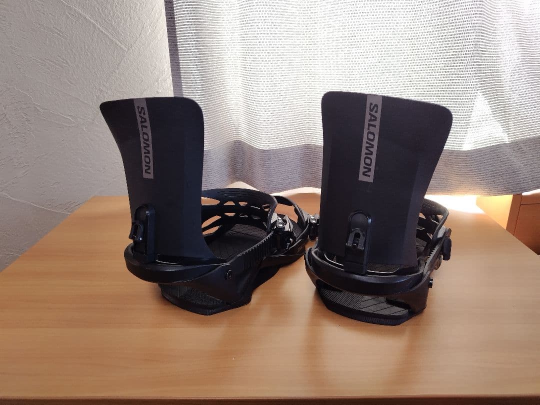 SALOMON rhythm　スノーボードビンディング