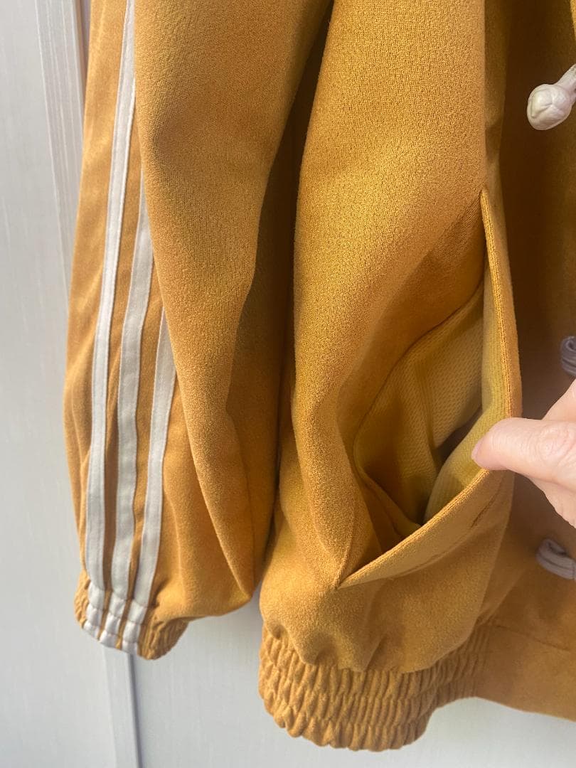 adidasアディダス 中国限定蛇年トラックジャケット 明黄色 M