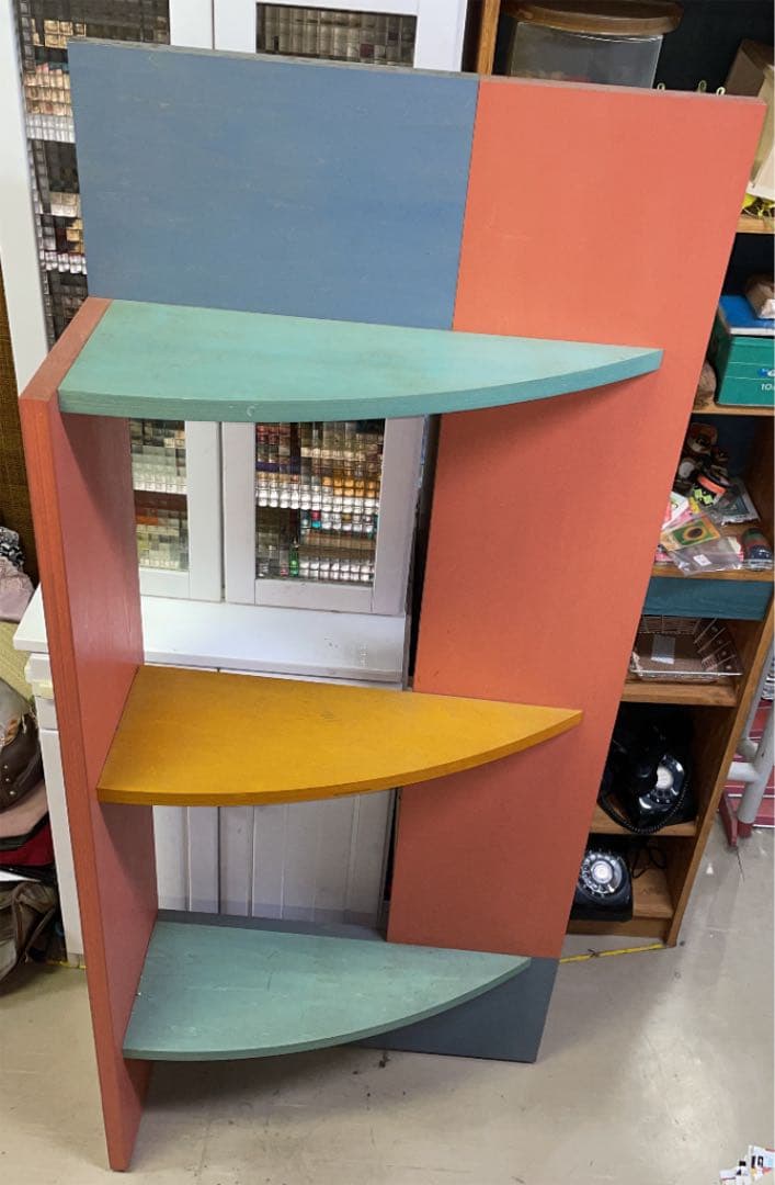 デザイナー家具　棚　書棚　ディスプレイ ボード　飾り棚　隙間 収納 家具