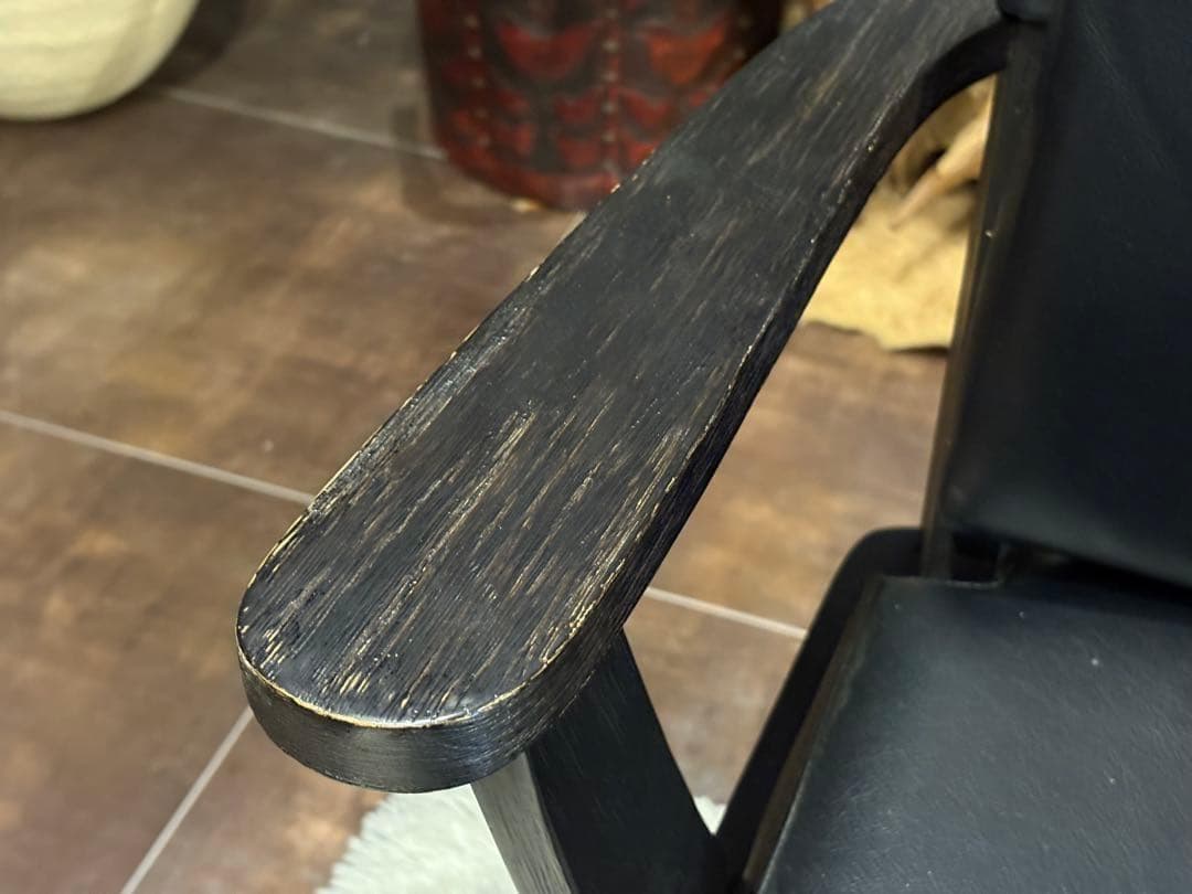 ダイニングチェア　回転式チェア　アームチェア　椅子　リビングチェア　Sn