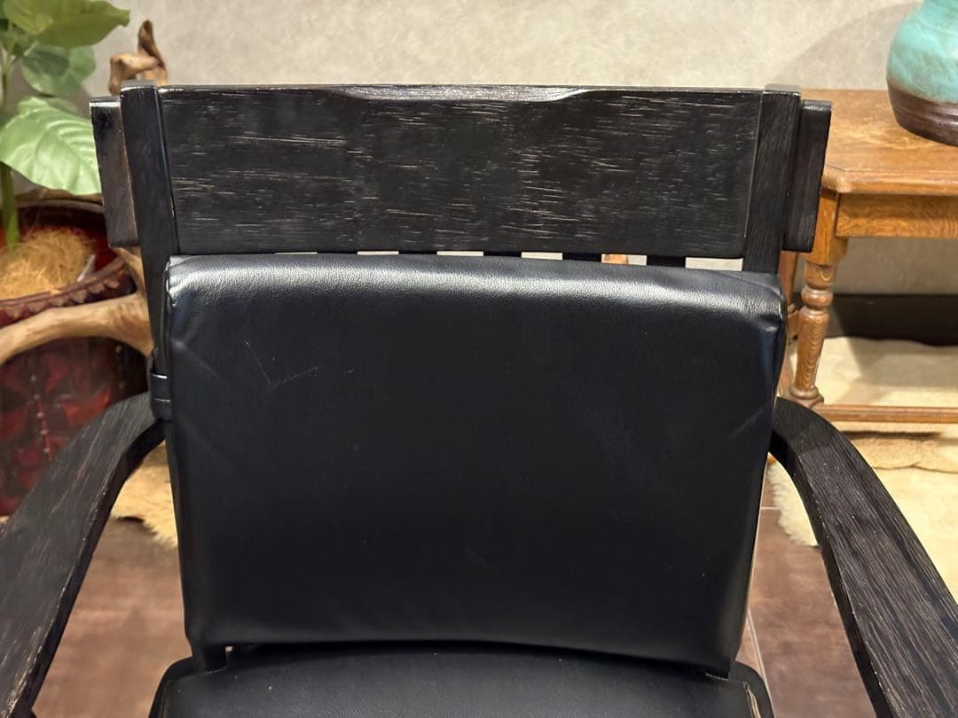 ダイニングチェア　回転式チェア　アームチェア　椅子　リビングチェア　Sn