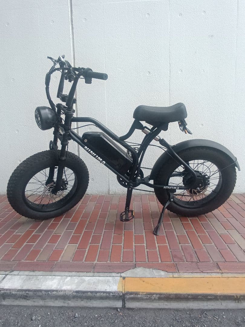 電動E-BIKE　ファットタイヤ　使用度少なめ