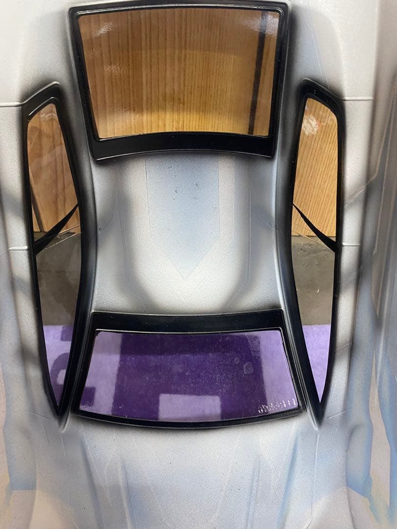 新品未使用1/10 ラジコンカー用ボディ　ツイスタースペシャル　塗装済み