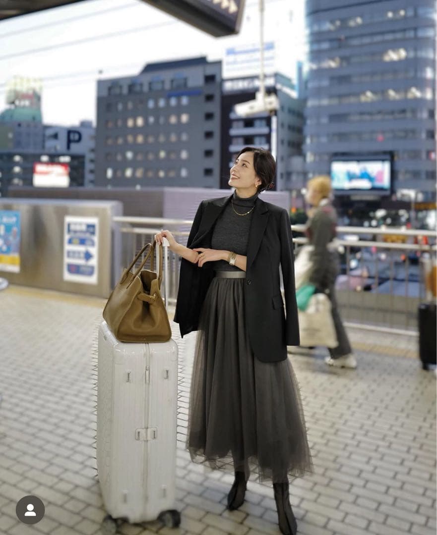 【anuans美品】アニュアンス、チュールボリュームスカート、チャコールグレー