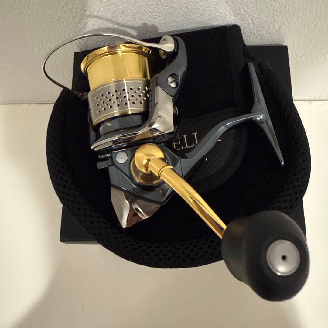 SHIMANO 10 STELLA C2000HGS スピニングリール