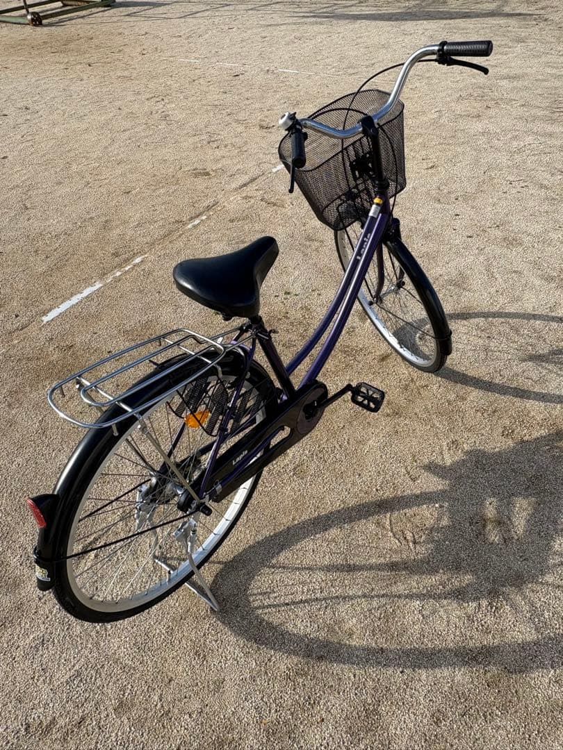 パープルカラー・シンプル・ママチャリ(26㌅)個人配達致します。お引き取りでも可