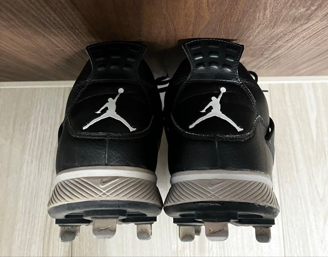 希少　激レア　ナイキ　エアジョーダン4 オレオ　野球　スパイク　30.5cm