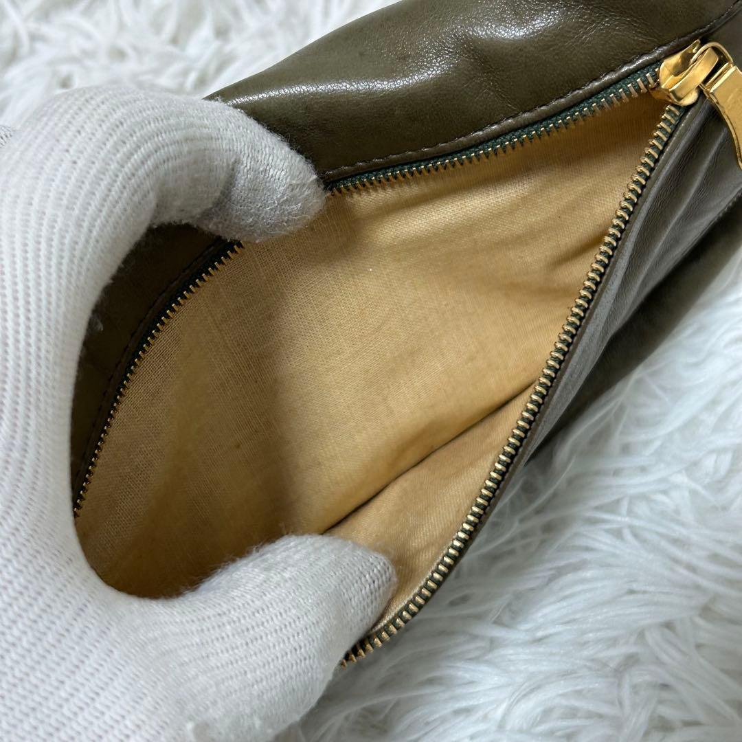 希少✨ヴィンテージ/チェーン】ボッテガヴェネタ ボディバッグ カーキ