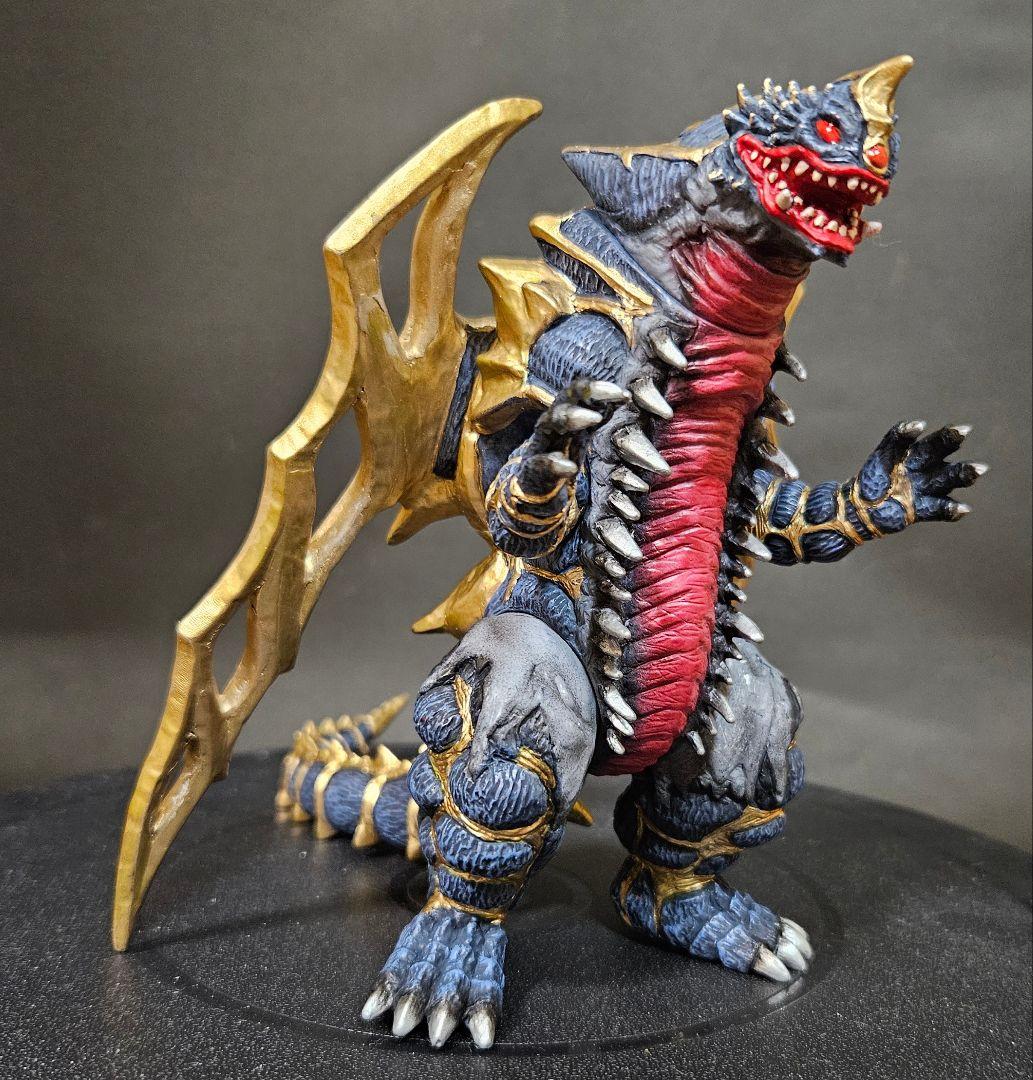 ウルトラ怪獣ソフビ キングオブモンス リペイント完成品 - メルカリ