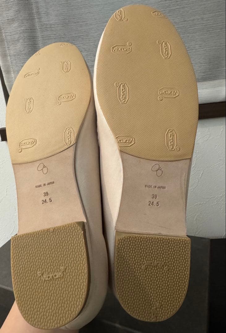 ［たむ 様］mina perhonen ミナ ペルホネン ローファー 39