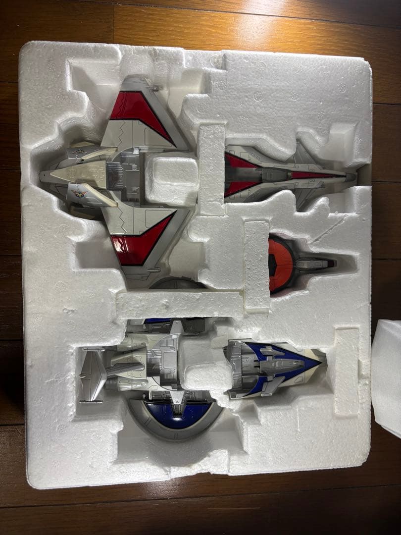 綾*瀬様 ウルトラマンコスモス 戦闘機まとめ売り - メルカリ