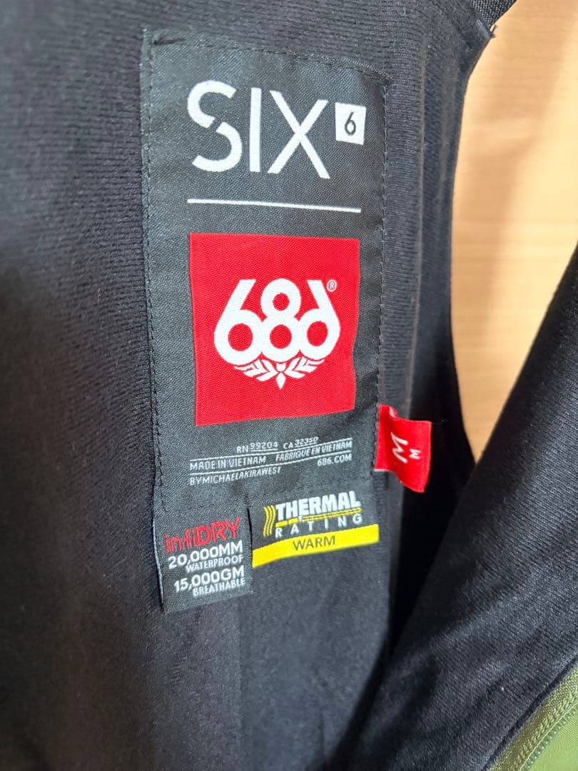 メンズ 686 SIX スノーボードウェア Mサイズ 上下セット