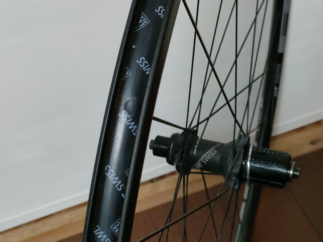 中古美品】DTswiss RC28C SPLINE カーボンホイール - メルカリ