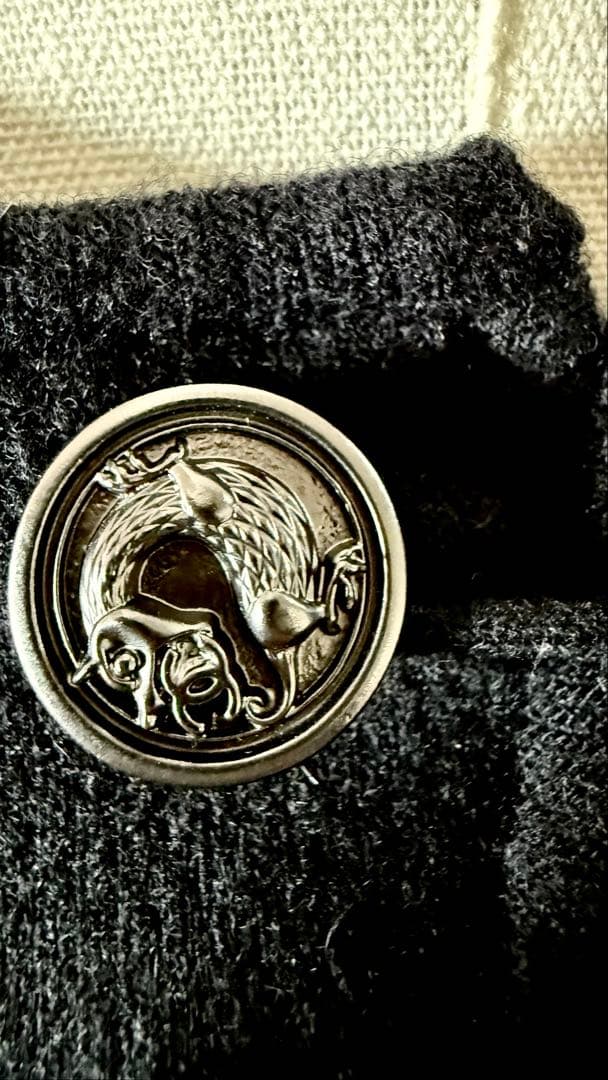 大幅値下げしました！CHANEL シャネル　ブラック フリル ケープ 38