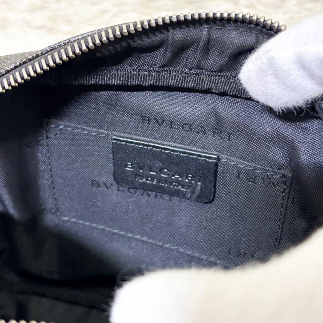 【良品】ブルガリ ウィークエンド ショルダーバッグ カメラバッグ クロスボディ