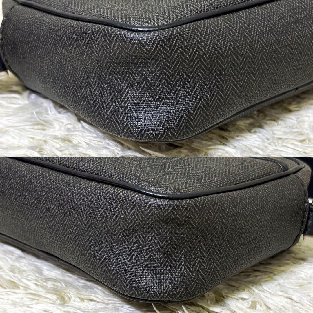 【良品】ブルガリ ウィークエンド ショルダーバッグ カメラバッグ クロスボディ