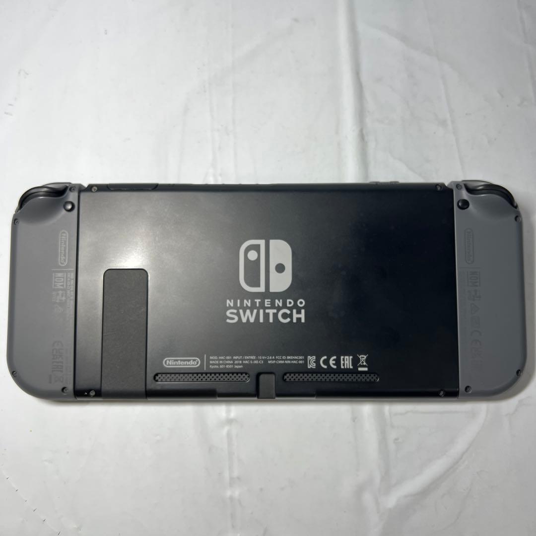 グレーのNintendo Switch本体、Joy-Con、ドック、充電器付き！ - メルカリ