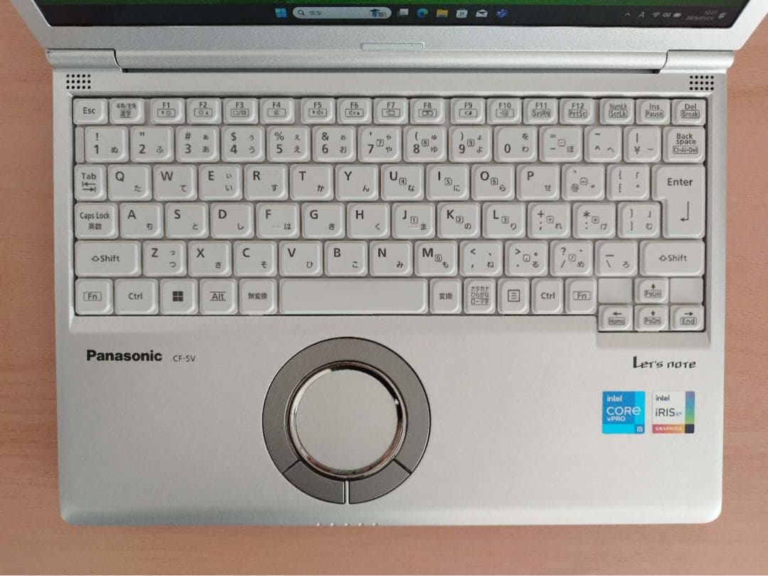 使用310H CF-SV1/第10代i5/8GB/SSD256GB/office