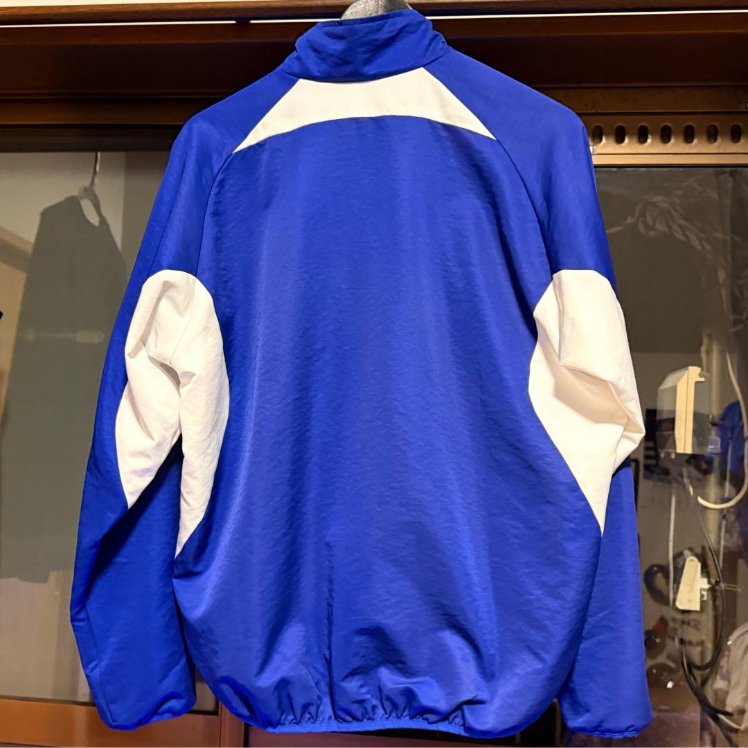 ドラゴンズ MIZUNO ウィンドブレーカー Mサイズ