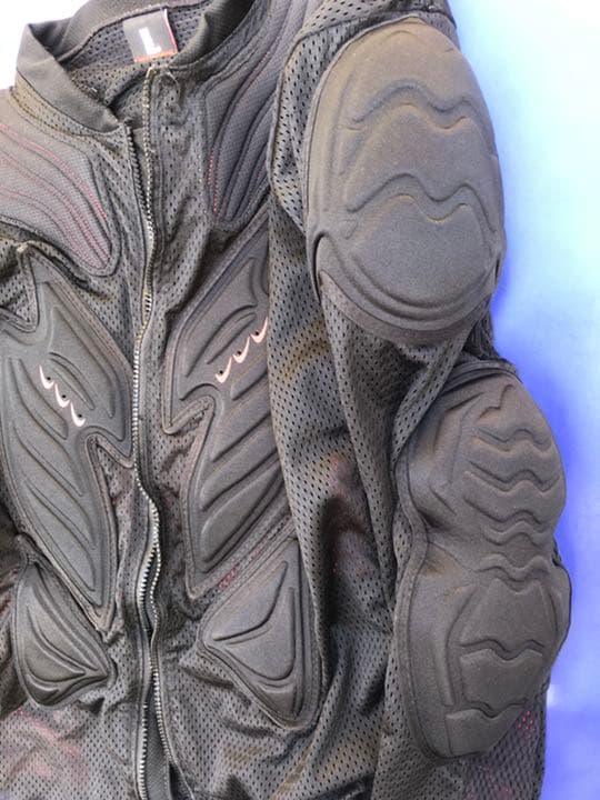 スノーボード　プロテクター　メンズ　Ｌサイズ