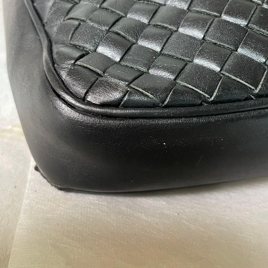 定価20万超！BOTTEGA VENETAイントレチャート ショルダーバッグ