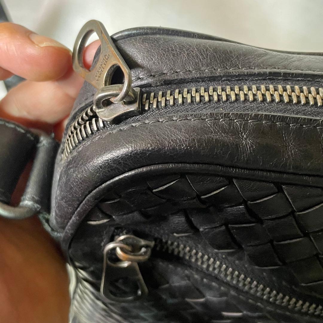 定価20万超！BOTTEGA VENETAイントレチャート ショルダーバッグ