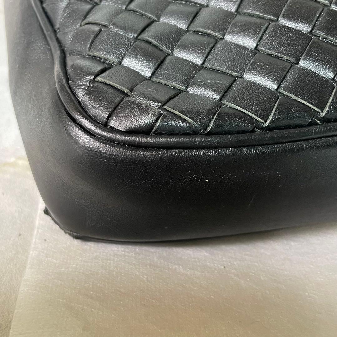 定価20万超！BOTTEGA VENETAイントレチャート ショルダーバッグ