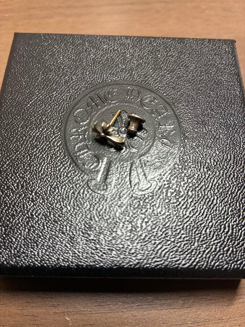 ビ*ズ様 クロムハーツ　CH Cross 2 FAT CHクロススタッドピアス