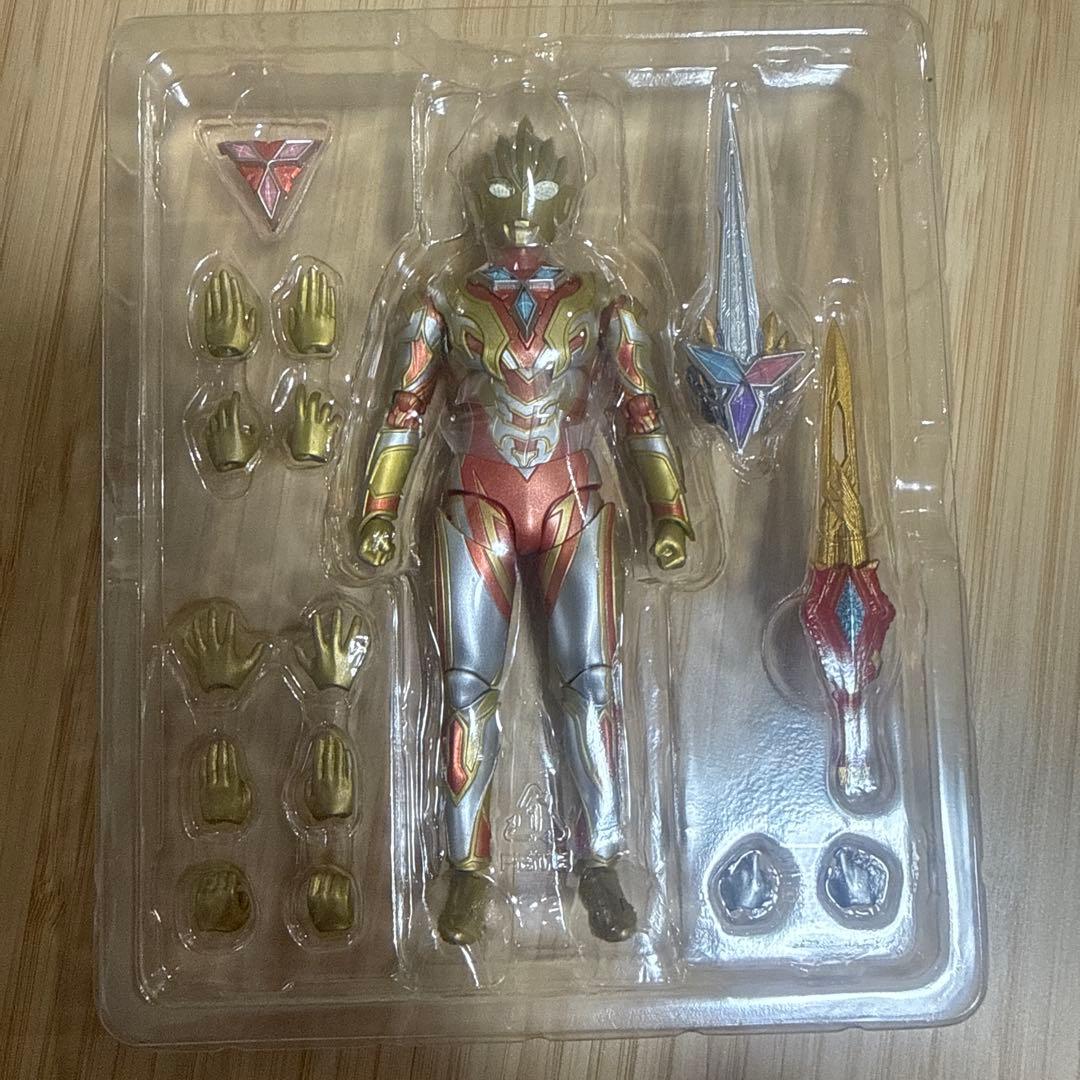 S.H.Figuarts グリッタートリガーエタニティ