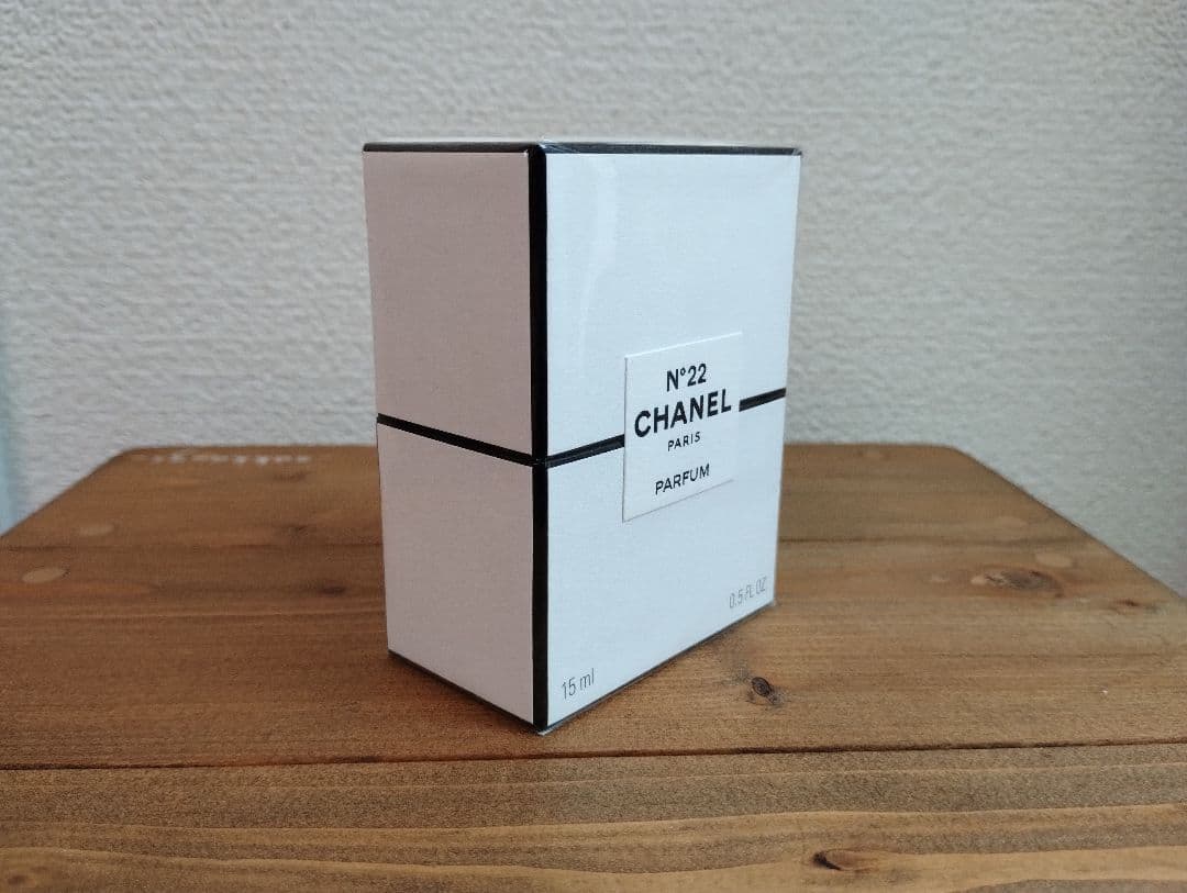 【未開封/レア】CHANEL N°22 15ml