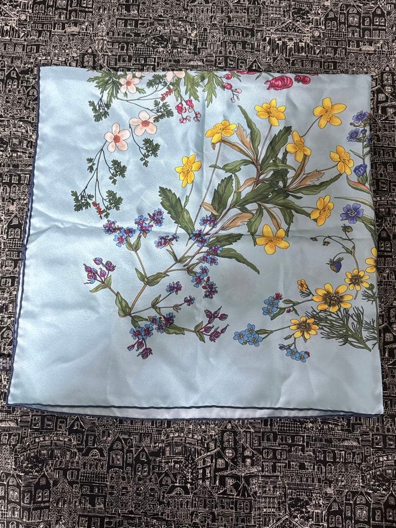 【美品】トゥモローランド　イタリア製 スカーフ　ボタニカル　シルク