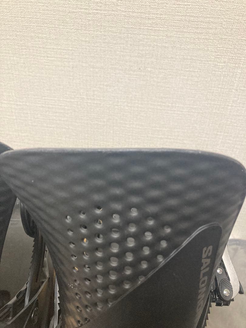 24-25SALOMON HOLOGRAM サイズM