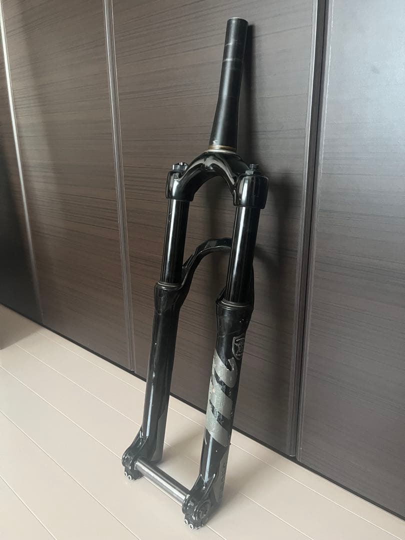 manitou circus expert 20×110 サスペンションフォーク