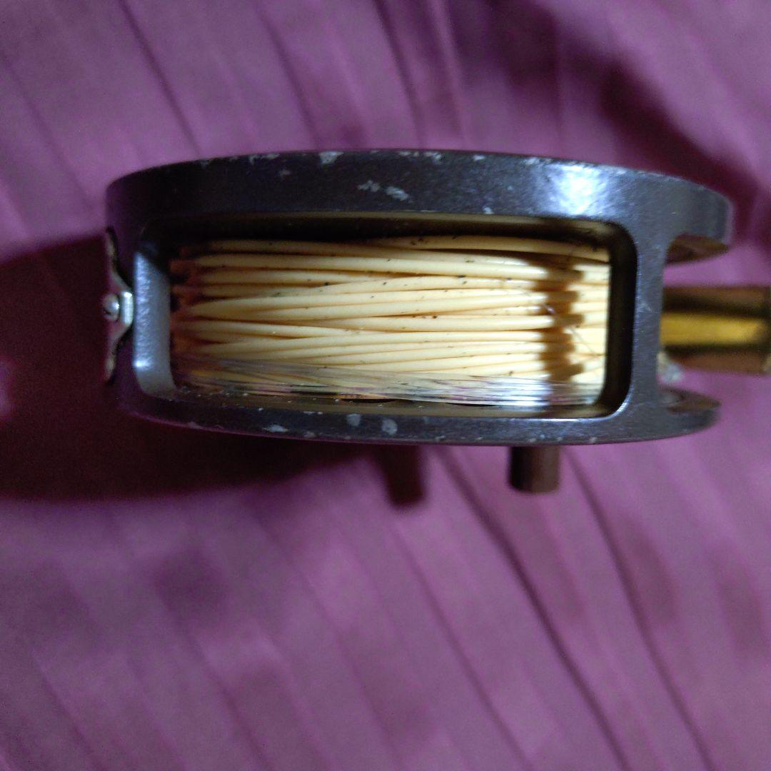 HARDY GOLDEN LRH LIGHTWEIGHT フライリール