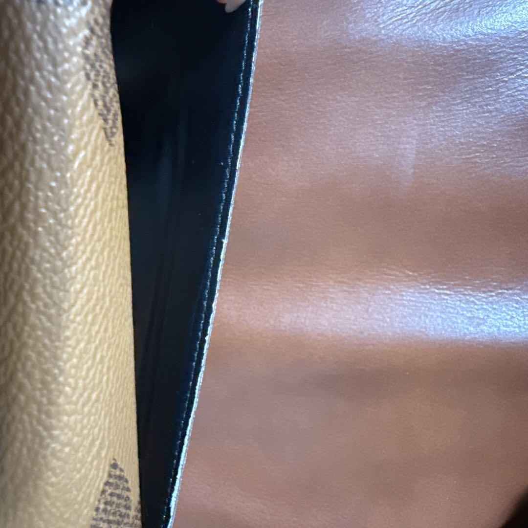 ルイヴィトン ポルトフォイユ サラ モノグラムジャイアント リバース