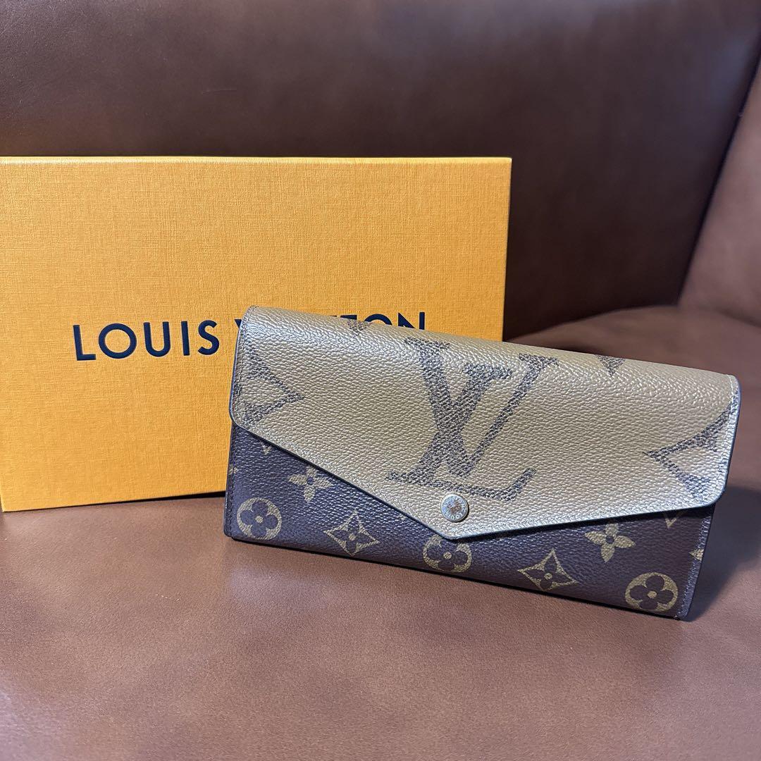 ルイヴィトン ポルトフォイユ サラ モノグラムジャイアント リバース