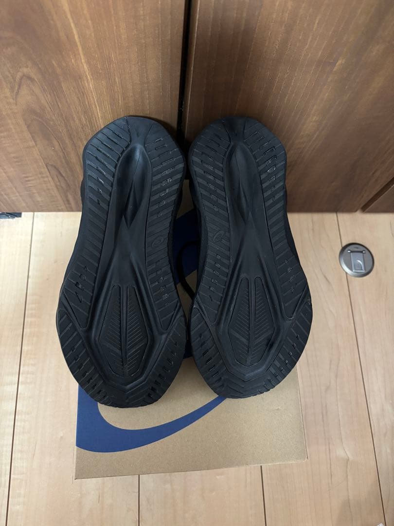 asics NOVABLAST 5 24.5cm 箱付き ランニングシューズ