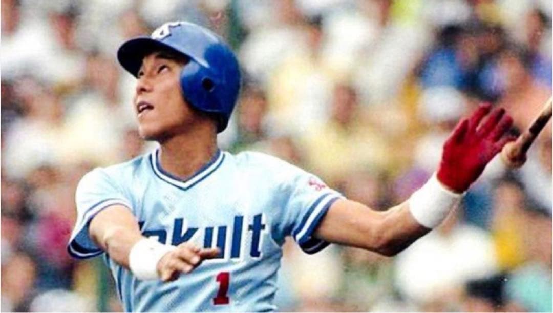 東京ヤクルトスワローズ　#1 池山隆寛選手　現監督　自叙伝書籍　直筆サイン