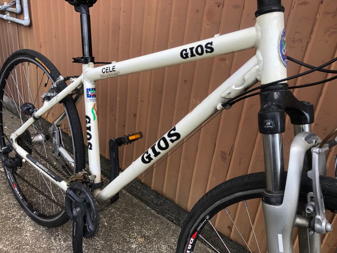 GIOS CELE 700c クロスバイク　チェレ　ジオス