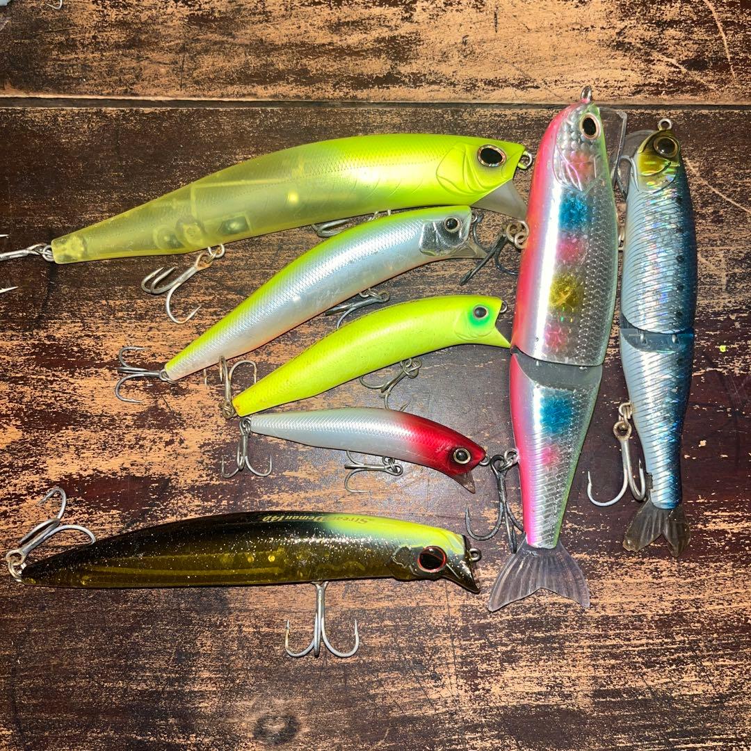 シーバスルアーまとめ売り50本ほど 引退セット