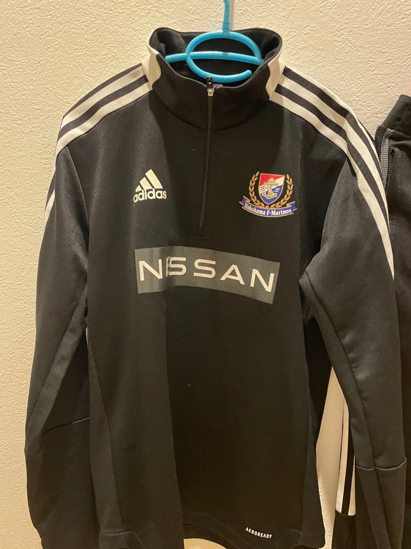 横浜Fマリノス　トレーニングウェア　支給　ジャージ　上下