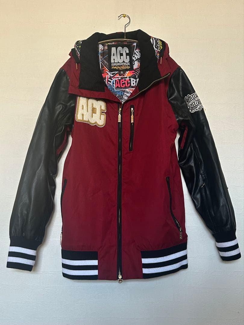 《値下げOK》ACC エーシーシー　スノボーウェア上下セット　レディース　M