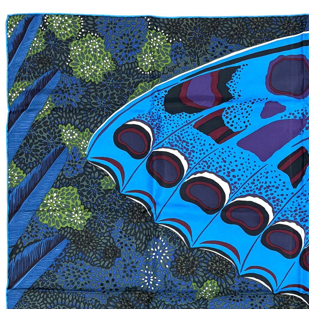 HERMES カレ90 森のエスプリ L'ESPRIT DE LA FORET