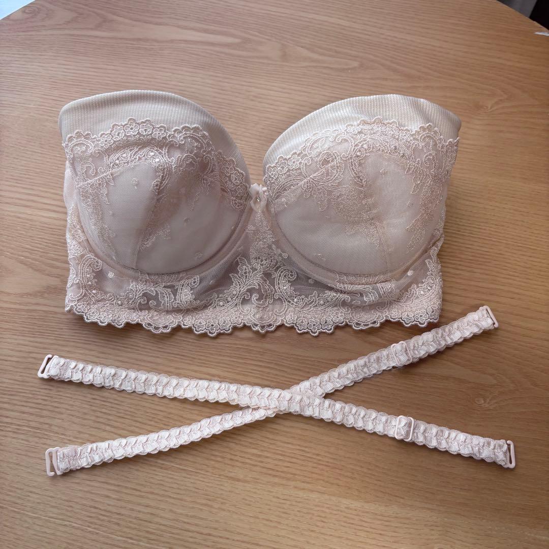 FOUR SIS & CO. フォーシスアンドカンパニー ブライダルインナー