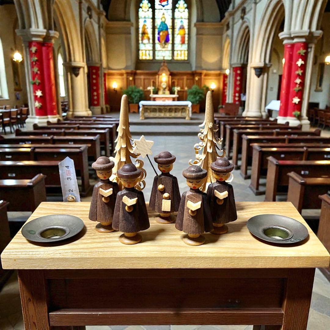 東ドイツ製・ザイフェン 聖歌隊木製キャンドルスタンドXmas装飾