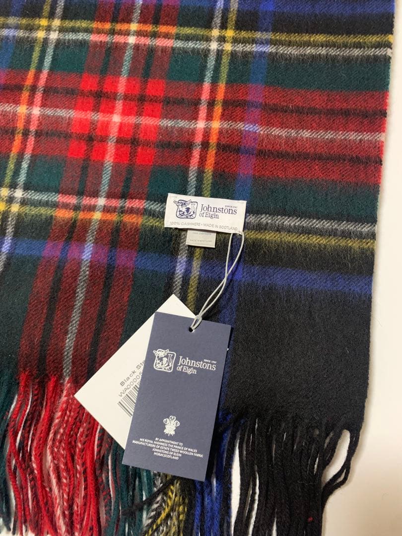 み*ヤ様 Johnstons of Elgin タータンチェックストール - メルカリ