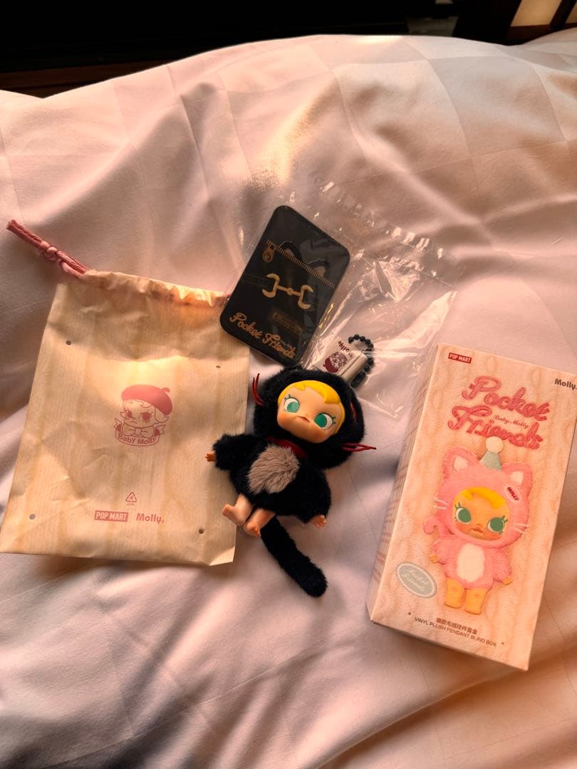シークレット BABY MOLLY POCKET FRIENDS - メルカリ