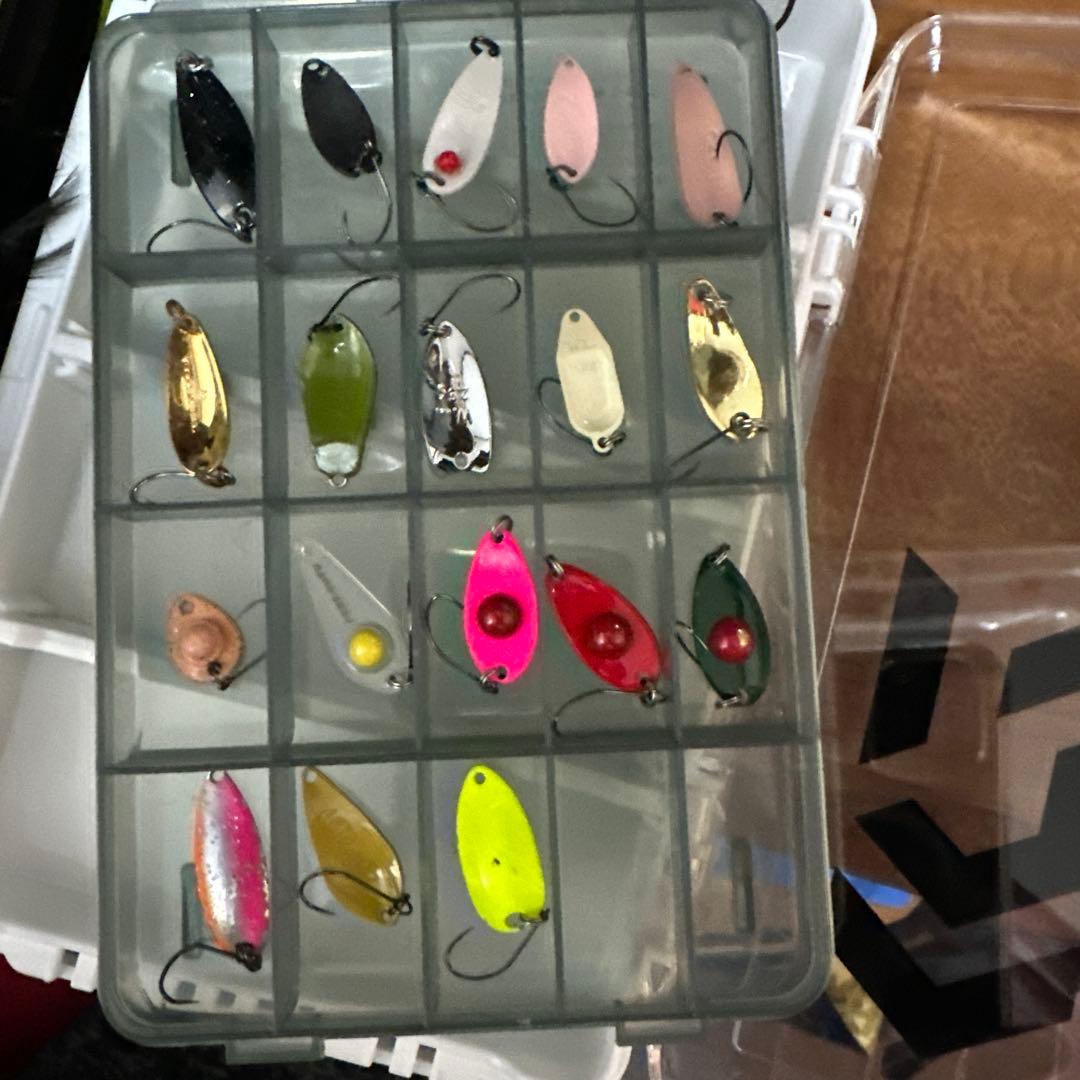 全41個　渓流用ミノー、　スプーンセット