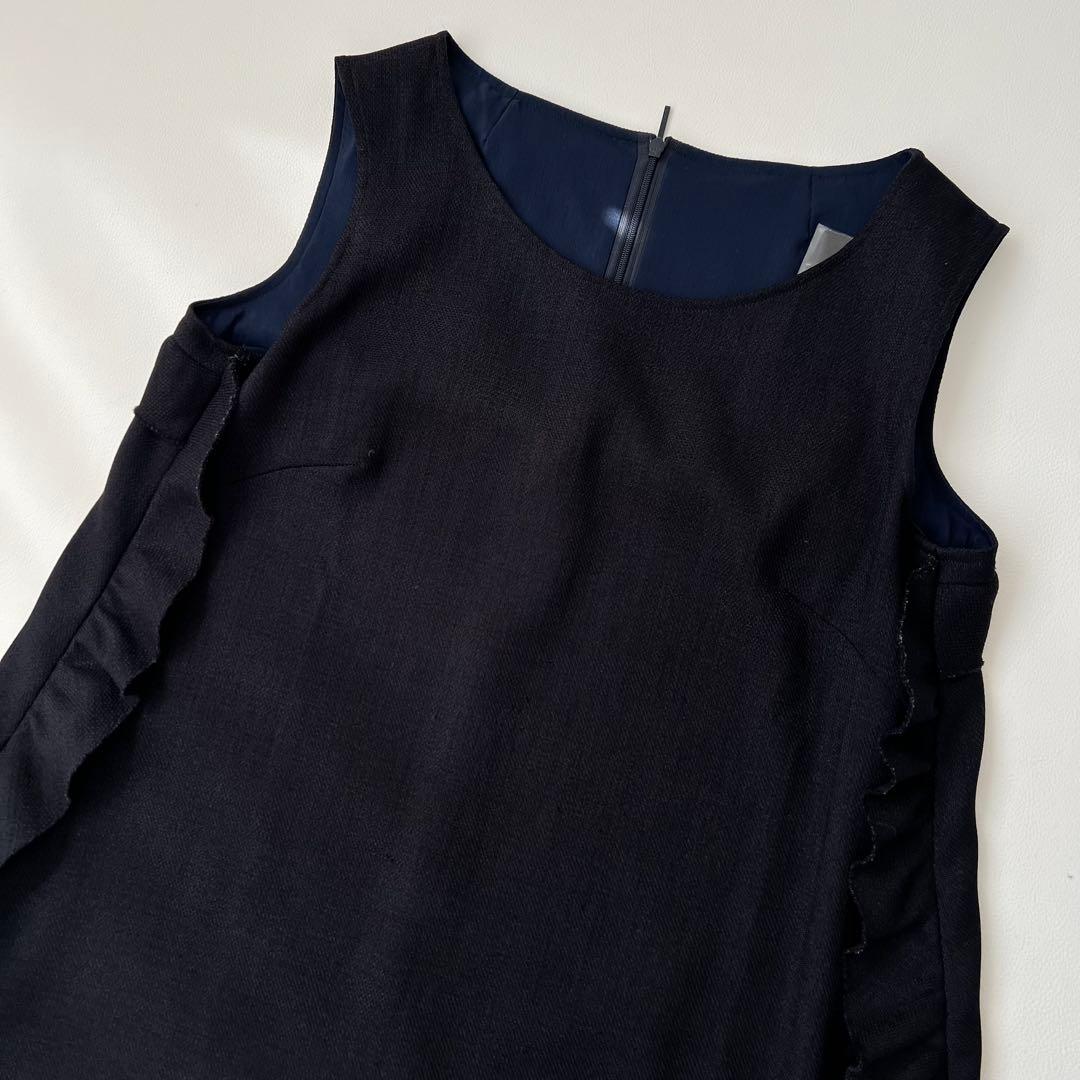 良品　Rene ルネ　Aラインワンピース　サイドフリル　バックフリル　ネイビー