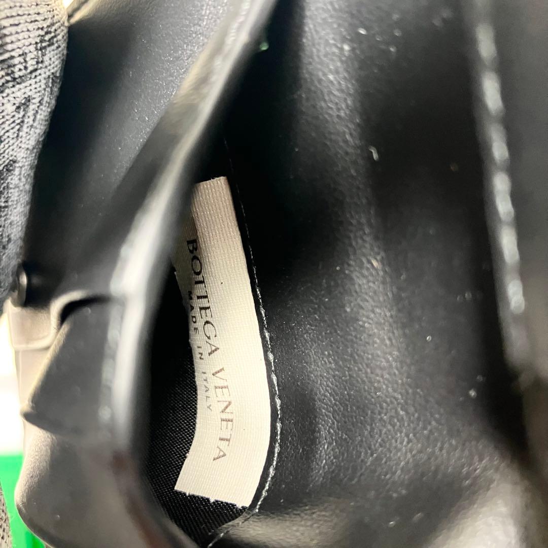 【未使用級】現行モデル ボッテガヴェネタ 二つ折り カセットIC搭載